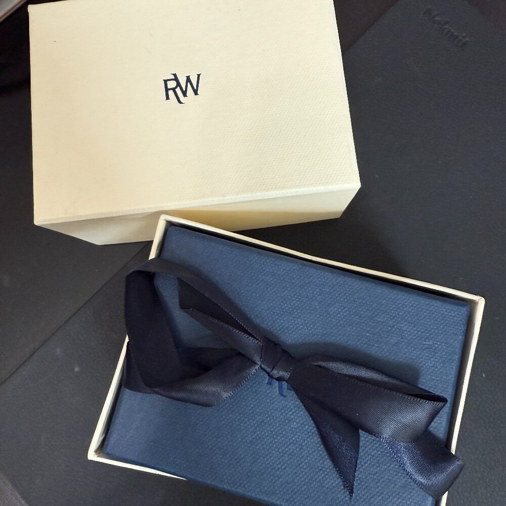 Raymond Weil International - Navy Blue Dial - Picture 3 of 4